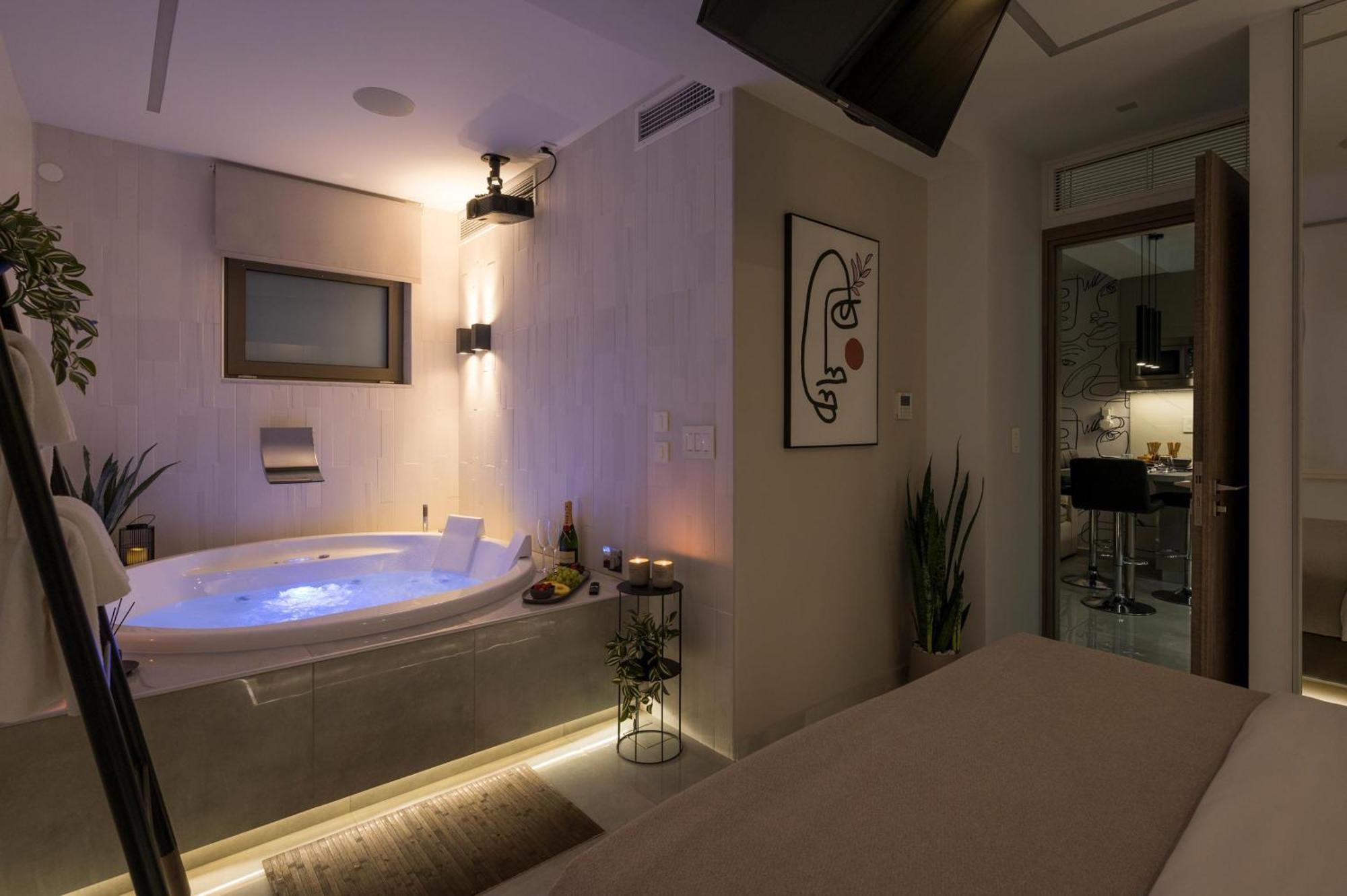 Π Suite Project: Smart Bnb Chania  Luaran gambar